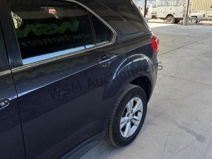 2016-chevrolet-equinox-ls-image-5