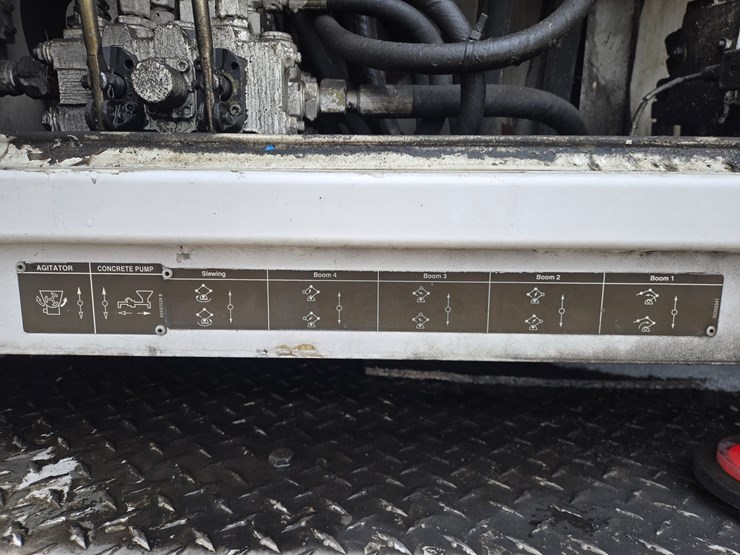#60854-•-2006-tor-truck-corporation-61sx-pump-truck-image-24