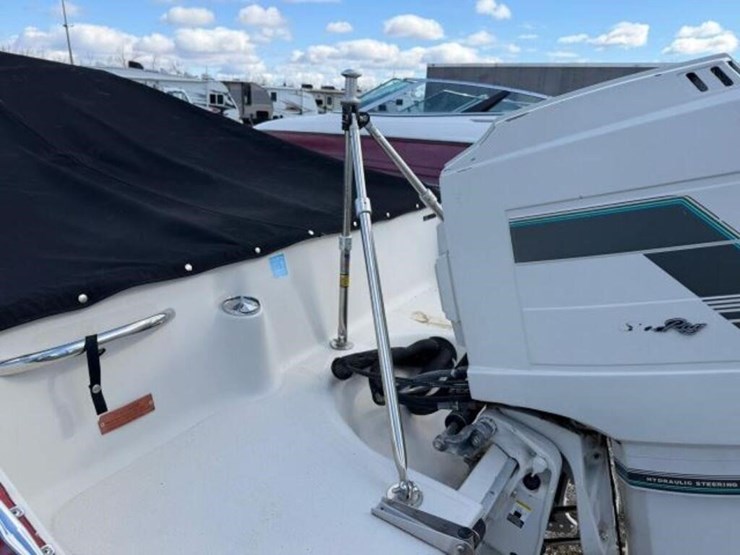 1988-searay-seville-18-ft-bowrider-sers155g888-image-31