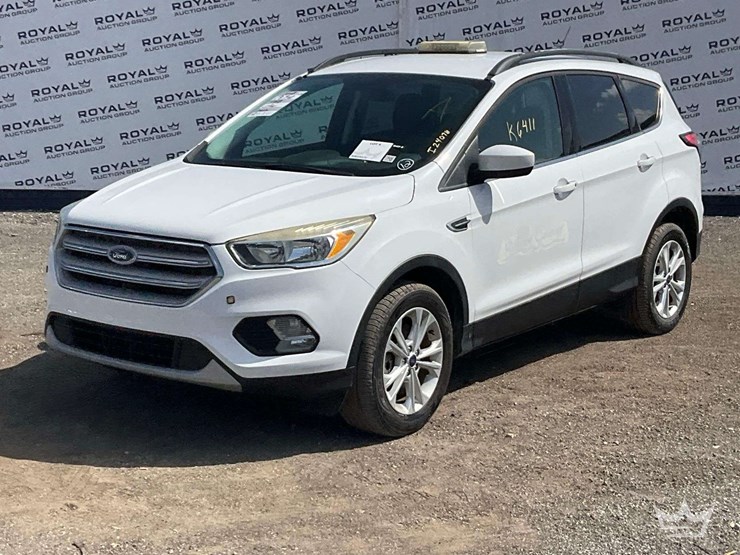 2018-ford-escape-image-1