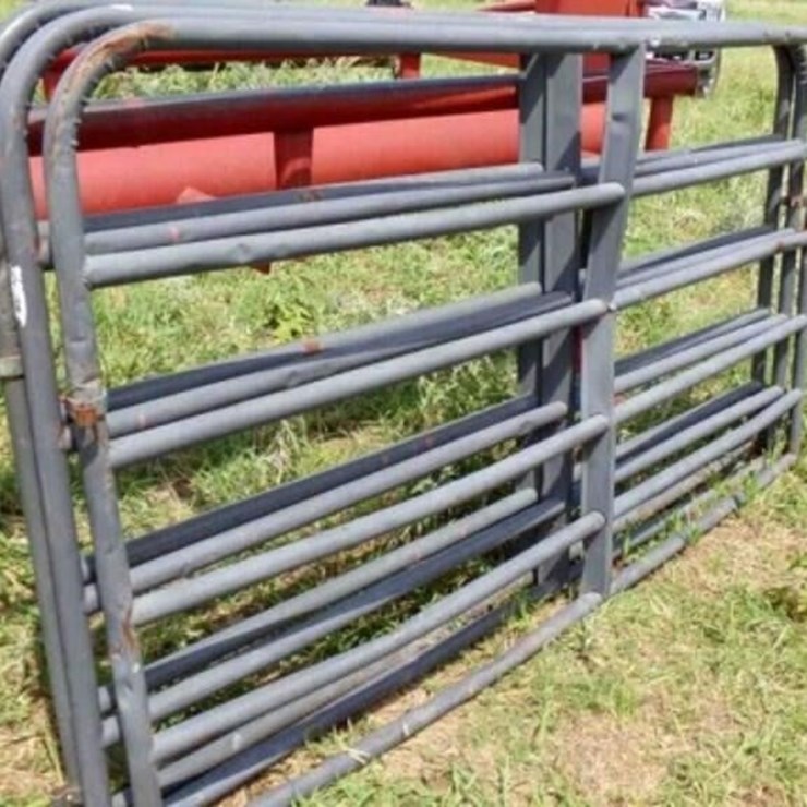 3- 8' 6 Bar Gates