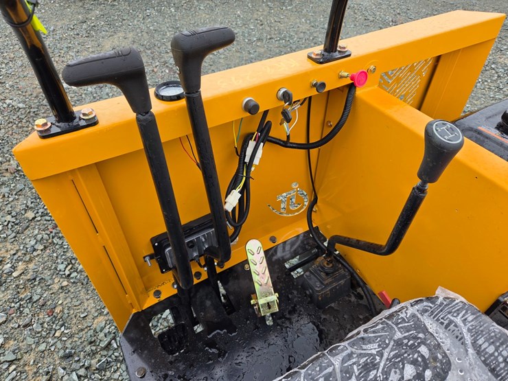 #5053-•-j1500-crawler-dumper-image-22
