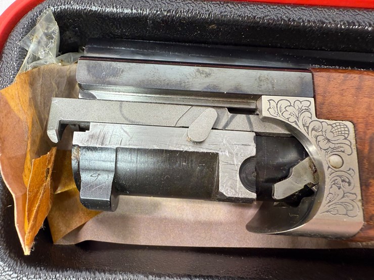 #47194-•-winchester-select-elegance-12ga-over-/-under-shotgun-13amw01780-image-19