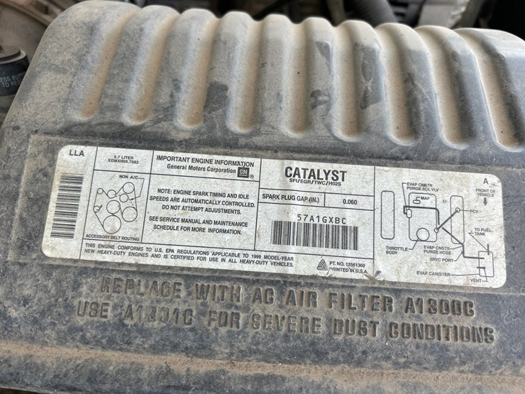 1999-chevrolet-2500-image-75