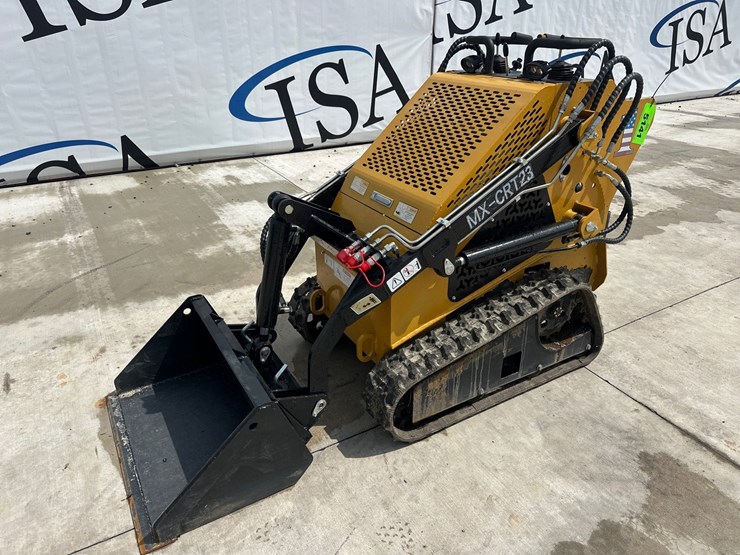 #5141-•-2025-agt-mx-crt23-mini-skid-steer-image-1
