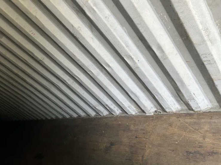 #10-•-40'-used-conex-shipping-container-image-12