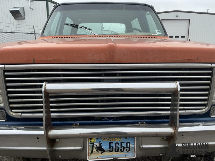 1977-chevrolet-k5-image-17