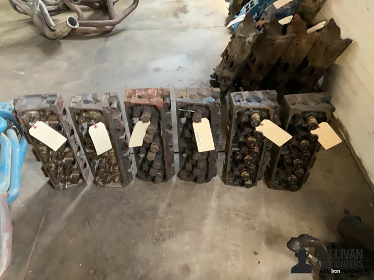 ford-(3-sets)-351-cleveland-2-barrel-heads-image-2