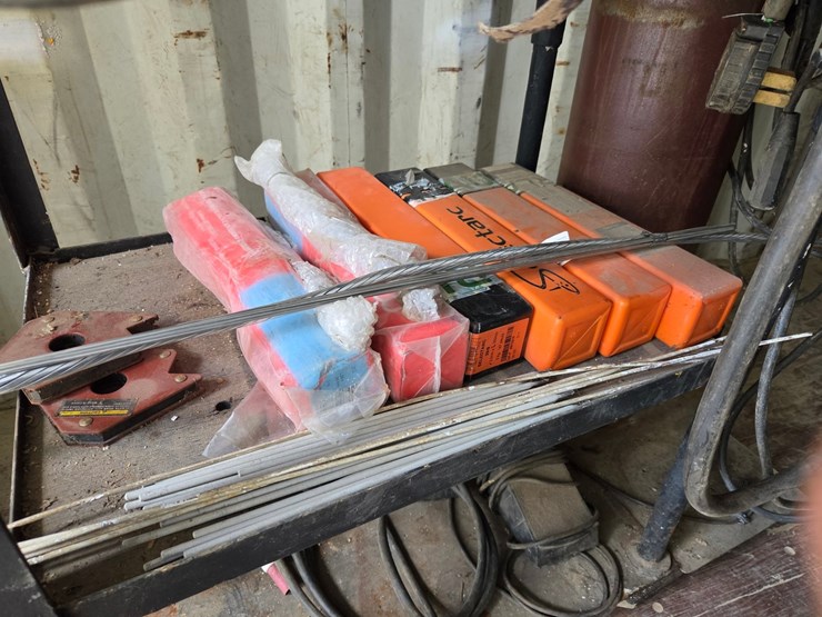 #5994-•-miller-syncrowave-180-tig-and-stick-welder-w/cart-and-tank-image-5
