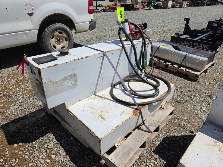 #6456-•-fuel-transfer-tank-w/pump-image-4