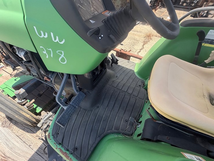 #91-•-john-deere-tractor-image-26