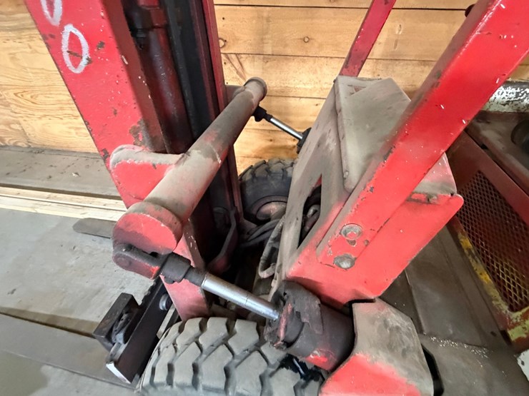 #1772-•-clark-forklift-image-10
