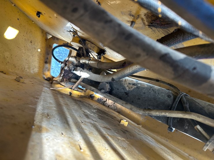 caterpillar-299d3-xe-image-19