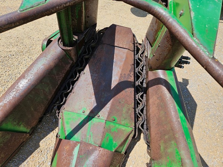 john-deere-3950-image-46