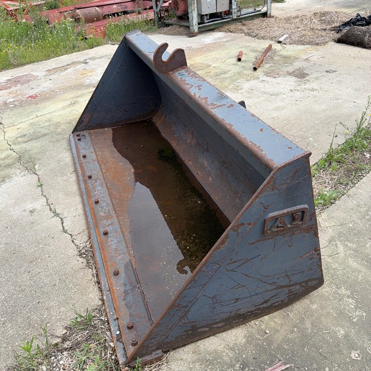 Bucket