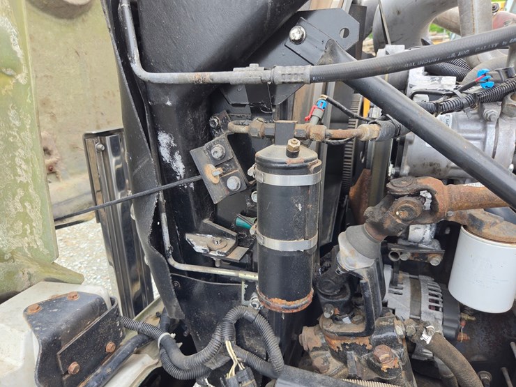 2007-mack-granite-cv713-image-48