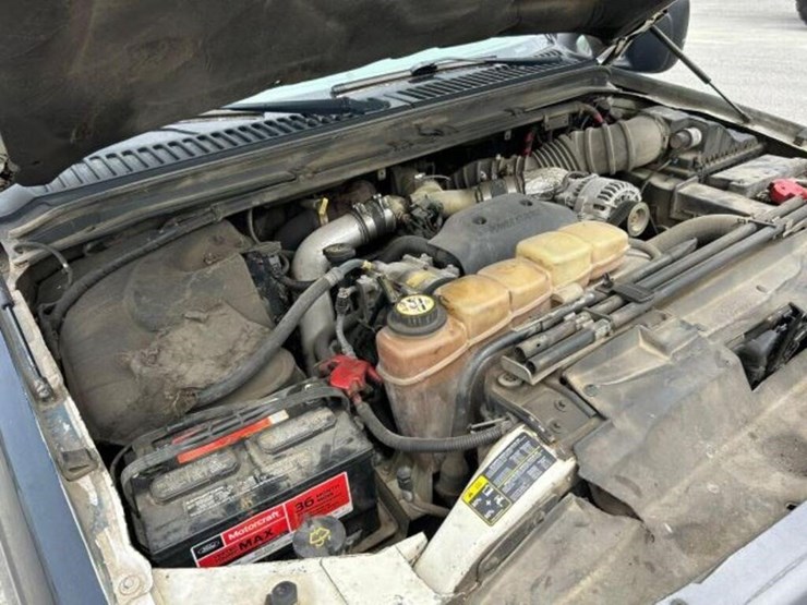 2002-ford-f550-image-25