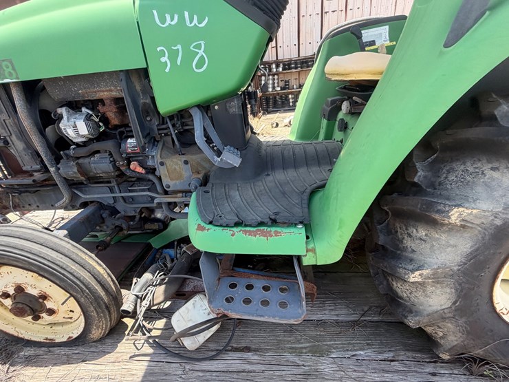 #91-•-john-deere-tractor-image-8