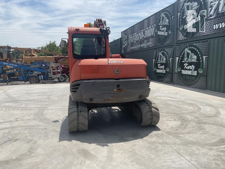 2009-kubota-kx080-3-image-3