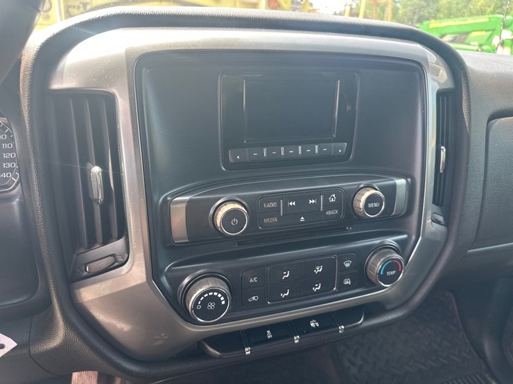 2014-chevrolet-silverado-1500-image-36
