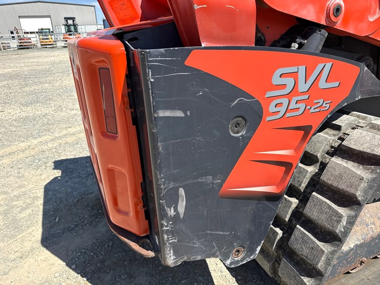 kubota-svl95-2s-image-31