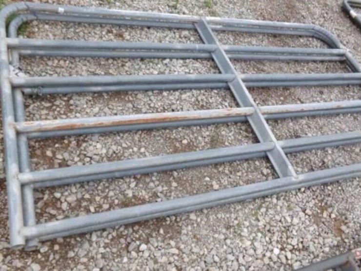 2-8'-6-bar-gates-image-1