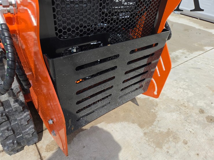#5049-•-2026-36c-mini-skid-steer-image-19