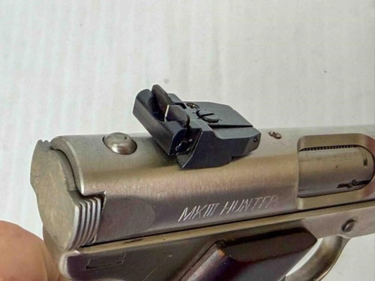 sturm-ruger-pistol-image-8