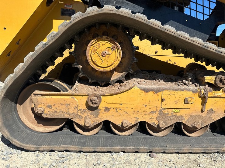 2019-caterpillar-279d-image-47