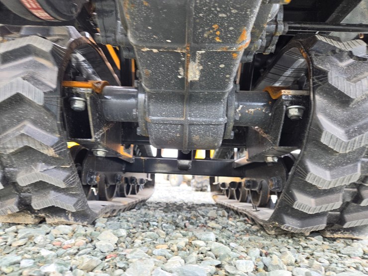 #5052-•-j1500-crawler-dumper-image-17