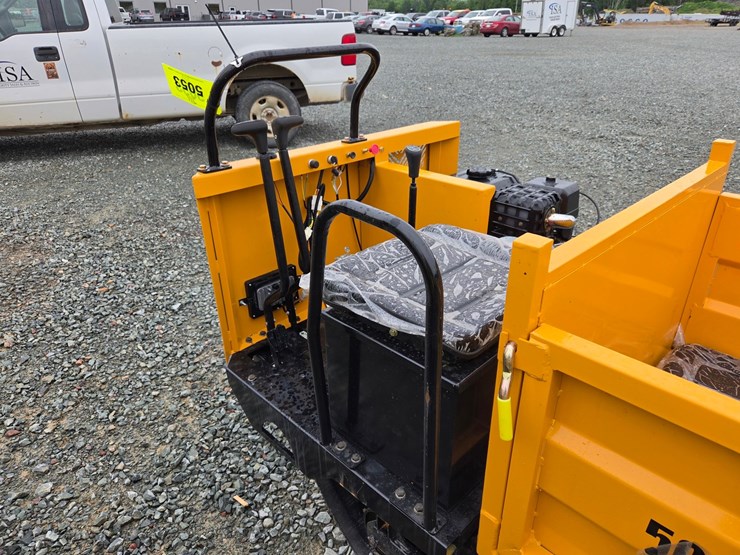 #5053-•-j1500-crawler-dumper-image-10