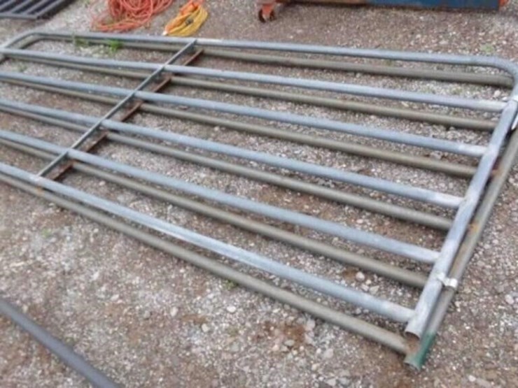 2-12'-6-bar-gates-image-2