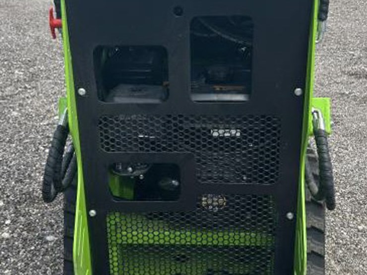 #48-•-mini-skid-steer-loader---ft36c---gas-image-7