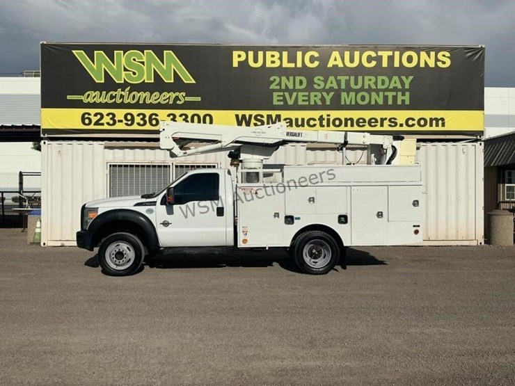 2015-ford-f550-image-1