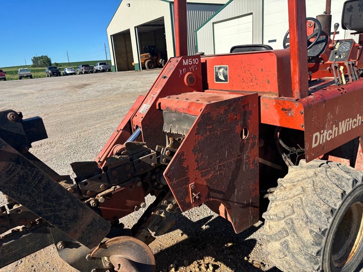 2001-ditch-witch-5110-image-12