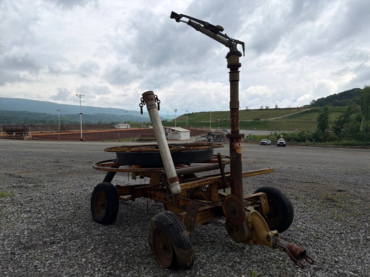 #4026-•-towable-hose-reel-w/-sprayer-image-7