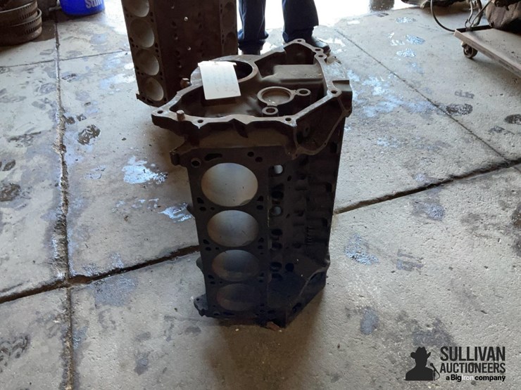 1972-ford-cleveland-cobra-jet-351-4-bolt-main-block-image-7
