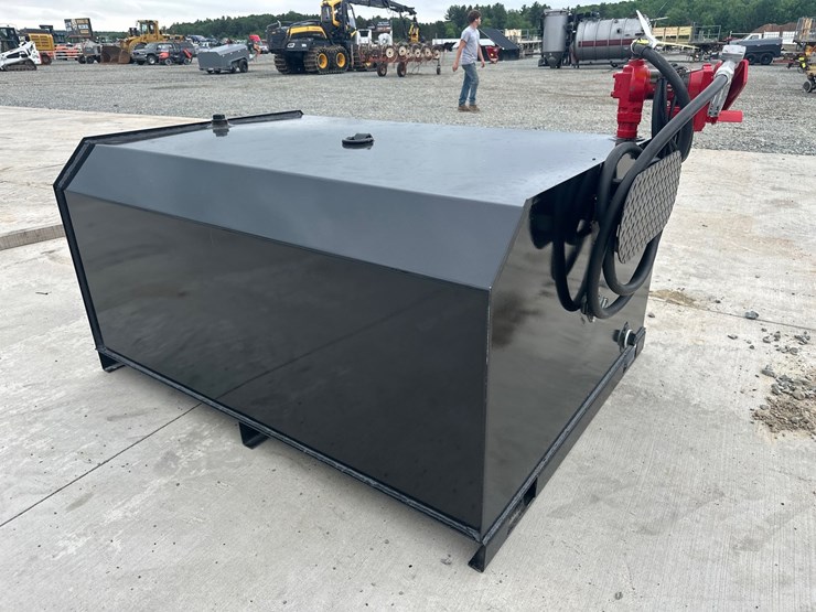 #5040-•-300-gallon-fuel-tank-w/-pump-image-7