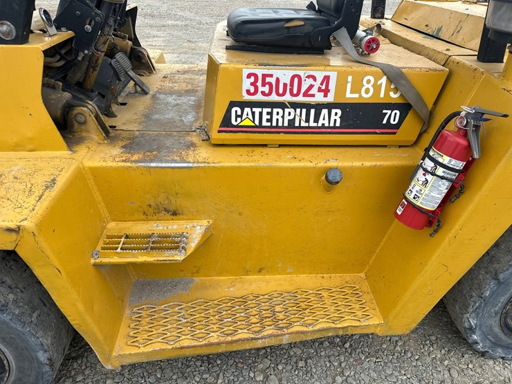 1995-caterpillar-dp70-image-18