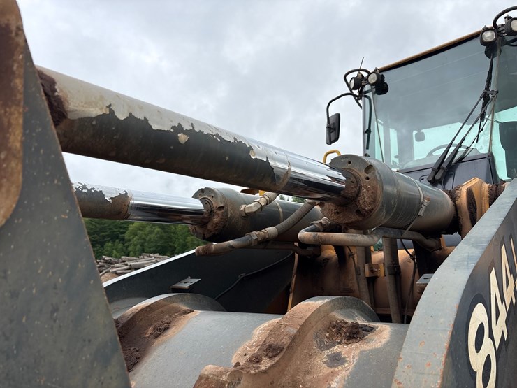 deere-844j-image-35
