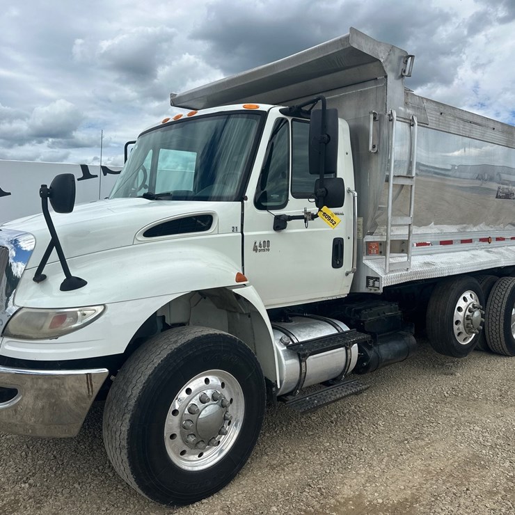 2007 INTERNATIONAL DURASTAR 4400