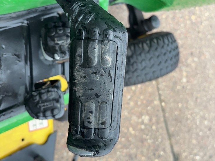john-deere-x540-image-36
