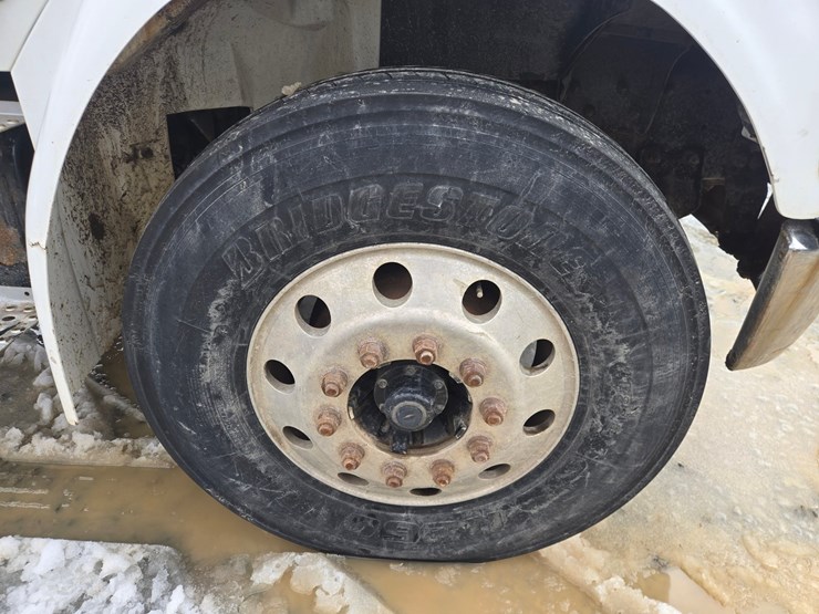 #60855-•-2002-sterling-flatbed-truck-image-70