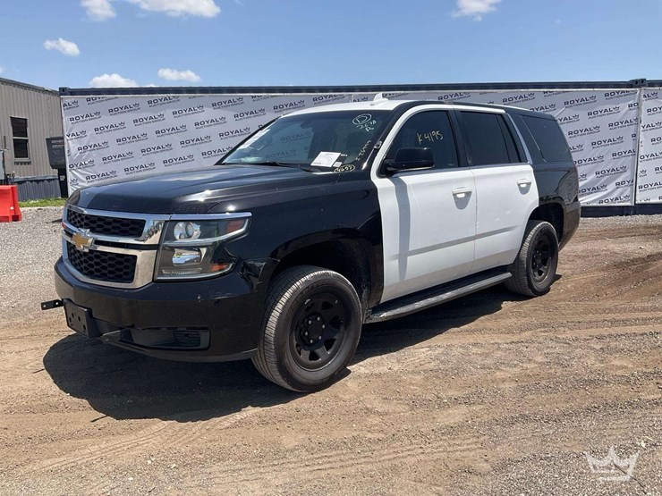 2018-chevrolet-tahoe-image-1