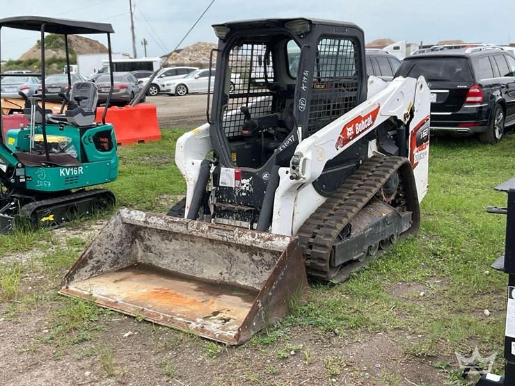2021-bobcat-t62-image-1