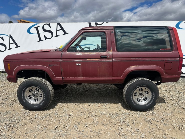 1988-ford-bronco-image-2