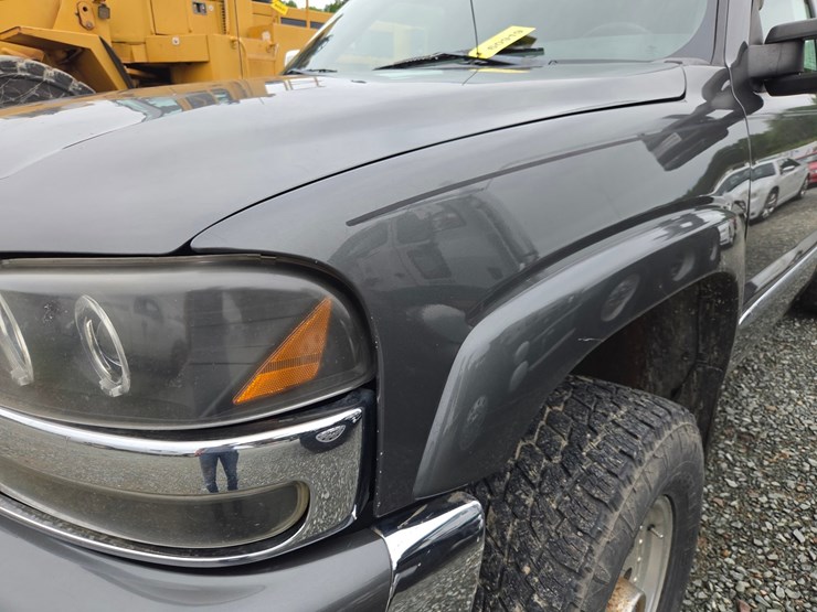 2002-gmc-1500hd-image-22