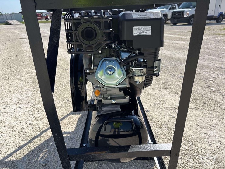 unused-2026-agt-ac-40-gallon-air-compressor-image-8