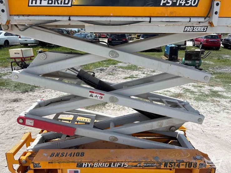 2020-hy-brid-lifts-ps-1430-14ft-scissor-lift-image-7