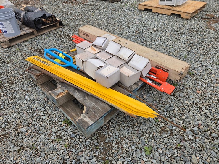 #6106-•-pallet-of-misc.-items-image-2